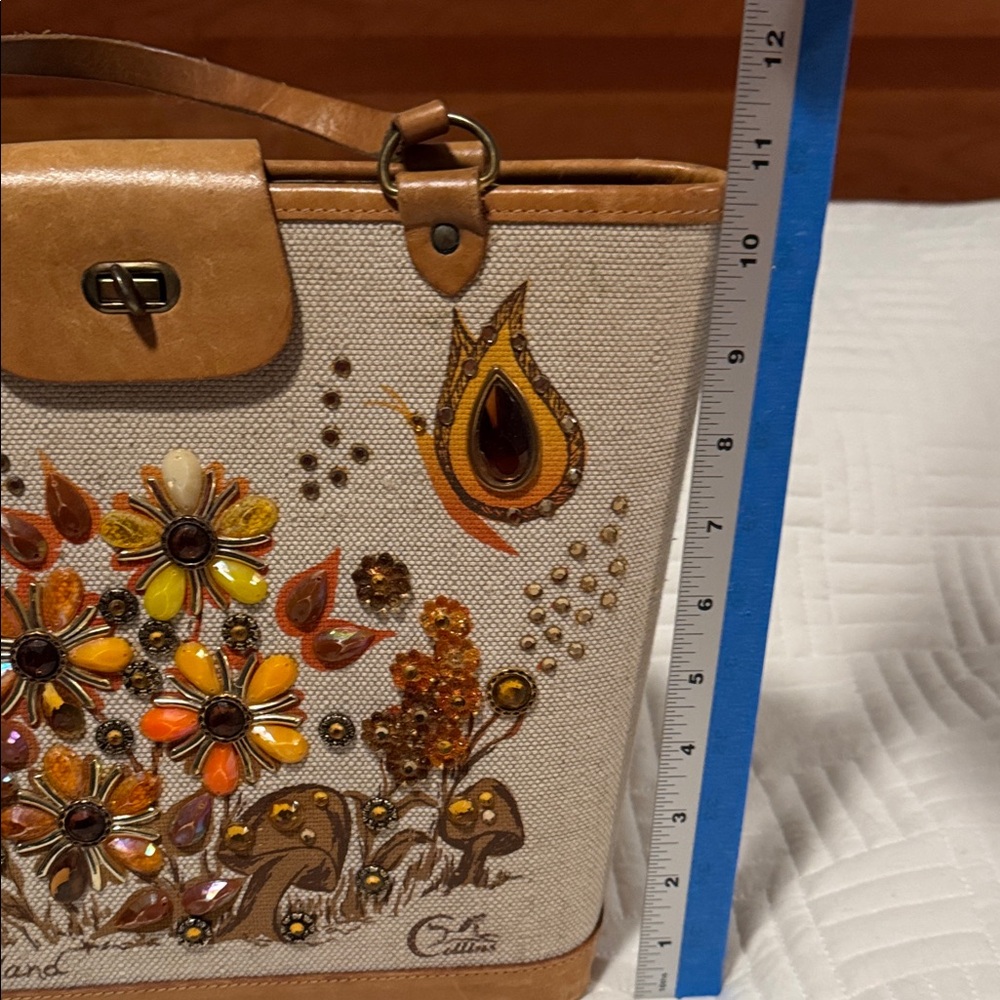 WONDERLAND  Collins of Texas jeweled oranges and golden Tote - Picture 5 of 16